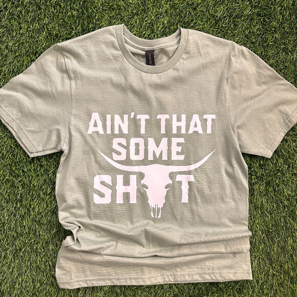 Ain't That Some Tee - Picture 2 of 3